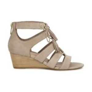 UGG Jasmine Gladiator Sandal. Size 9.